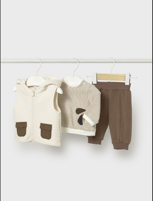 Mayoral  Σετ με Παντελόνι και γιλέκο 3τμχ Κακάο